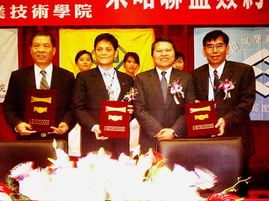 中市三校締結校際策略聯盟(圖)