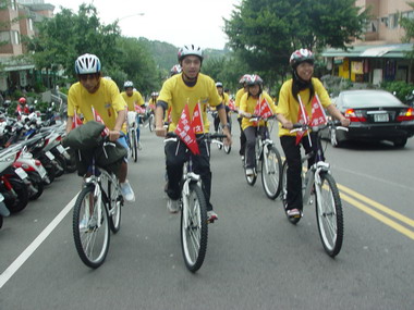 交通安全暨健康之火活動 今天熱鬧傳遞(圖)