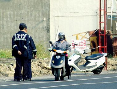 交通執行違規取締行動被議論(圖)