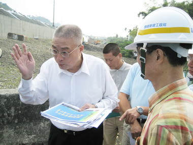 吳敦義立院質詢  替百姓發聲(圖)