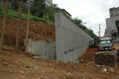 新竹市長視察新竹市光復路一段89巷工程(圖)