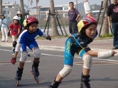 96年雲林縣體育會滑輪溜冰公路溜冰錦標賽(圖)