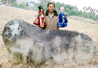 小半天「石馬生竹」編成布袋戲上演(圖)