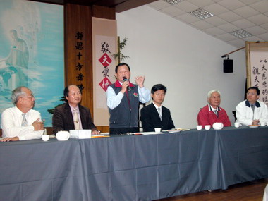 縣長與校長座談 期勉全面提升學子各領域競爭力(圖)