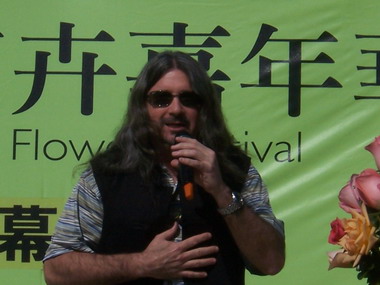 南投花卉嘉年華開幕(圖)