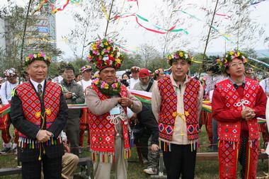 卑南族大獵祭勇士凱歸(圖)