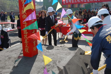 雲三線道路改善工程動土典禮(圖)