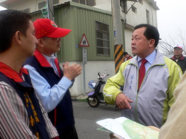 農曆年前協助後龍舖設苗32、33線.3處亟需改善路面(圖)