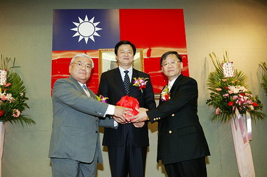 縣府新任農業局長蔡光榮3日上午宣誓就職(圖)