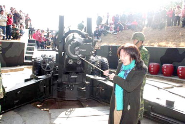 金防部砲兵舉辦春節懇親會(圖)