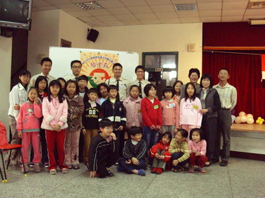 府城文化替代役F4寒冬送暖(圖)