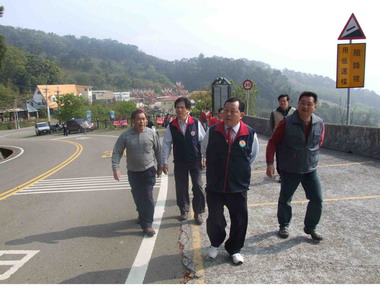 會勘130線瓶頸路段(圖)