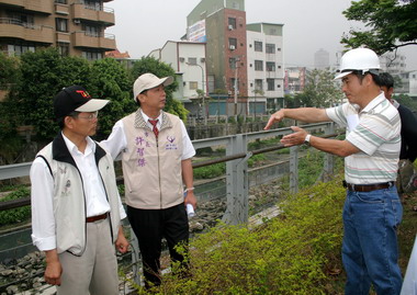 鳳山溪主河道整治工程 年底可大致完工(圖)