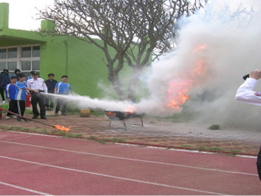 加強所轄學校師生防火、防災觀念(圖)