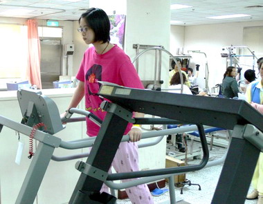 居家照顧協會照顧患者不遺餘力(圖)