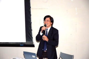 新竹縣長鄭永金參與採購法研習會(圖)