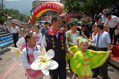 風華再現─內灣桐花螢火情(圖)