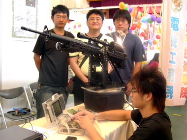 修平技術學院舉行2008畢業成就展(圖)