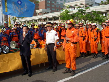 市府準備好了 關心四川災情 隨時啟動救援(圖)