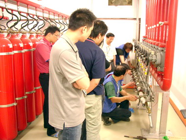 謹慎操作二氧化碳滅火設備避免窒息意外(圖)