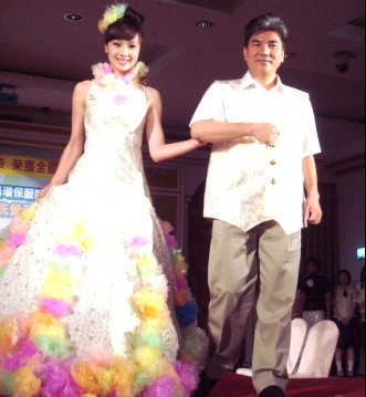 北縣舉辦時尚環保走秀(圖)