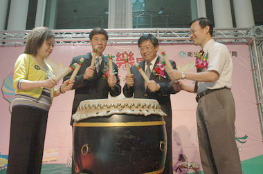 贏核樂園防治結核巡迴展進站花蓮(圖)