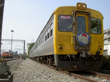 縱貫線通車百年 光華號免費懷舊搭乘(圖)