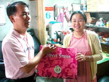 消防局香山分隊扮接生婆產婦順利生產(圖)