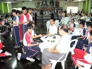 新竹東門國小「茶道敬師」畢業典禮(圖)