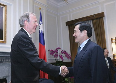 馬英九接見美國亞洲基金會訪問團(圖)