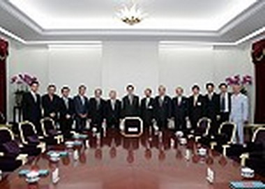 蕭萬長接見日本大阪親善協會(圖)