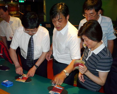 濟南市社會科學界聯合會交流團參訪文化局(圖)