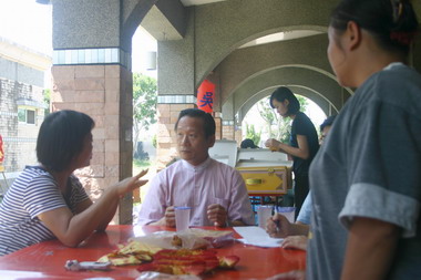 縣民王金正職災死亡 縣長前往慰問家屬(圖)