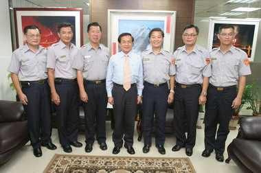 警察局拼青春專案(圖)