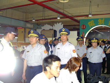 朱立倫視察青春專案勤務(圖)