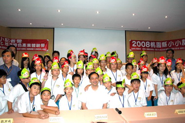 桃園舉辦小小記者營活動(圖)