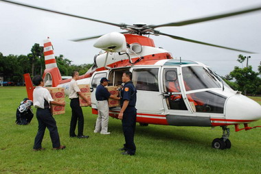 霧台鄉對外交通中斷(圖)