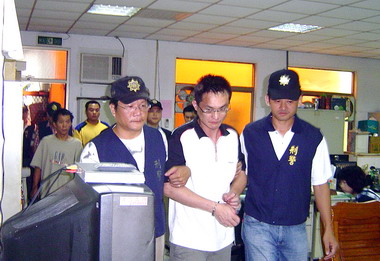 暴力討債集團12嫌落網(圖)