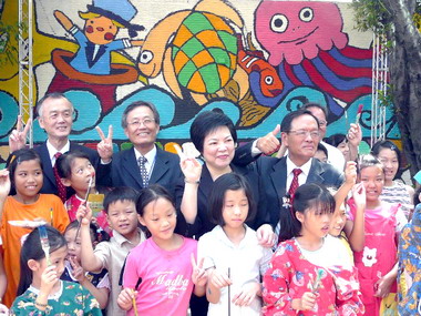 國際兒童繪畫比賽今舉行(圖)