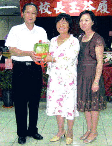 崇實高工第一位女校長(圖)