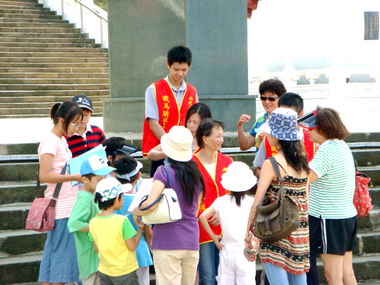 鐵馬騎警隊節能減碳獲讚賞(圖)