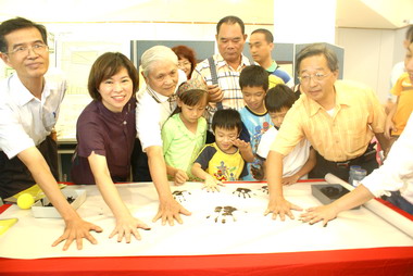 紀念公園藝術作品今展示(圖)