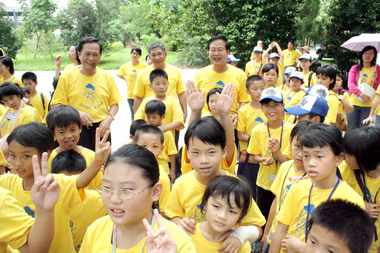 弱勢家庭學童重建輔導結業典禮(圖)