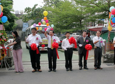 燕巢免費社區巴士通車 生活、觀光好逍遙(圖)