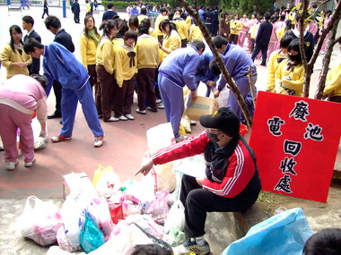 廢乾電池回收競賽北縣成績亮眼(圖)