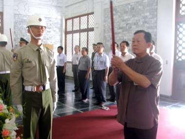 苗栗秋祭忠烈陣亡官兵場面隆重(圖)