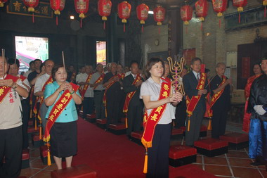 嘉邑綏靖侯城隍爺尊神聖誔千秋祝壽大典(圖)