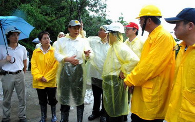縣長巡視社頭湳雅大坑及王功排水嚴防災害(圖)