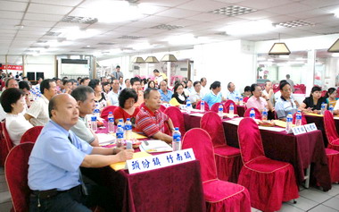 苗栗舉辦代表會議事業務座談會(圖)