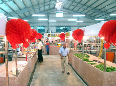 南苗公有零售市場改建完工(圖)